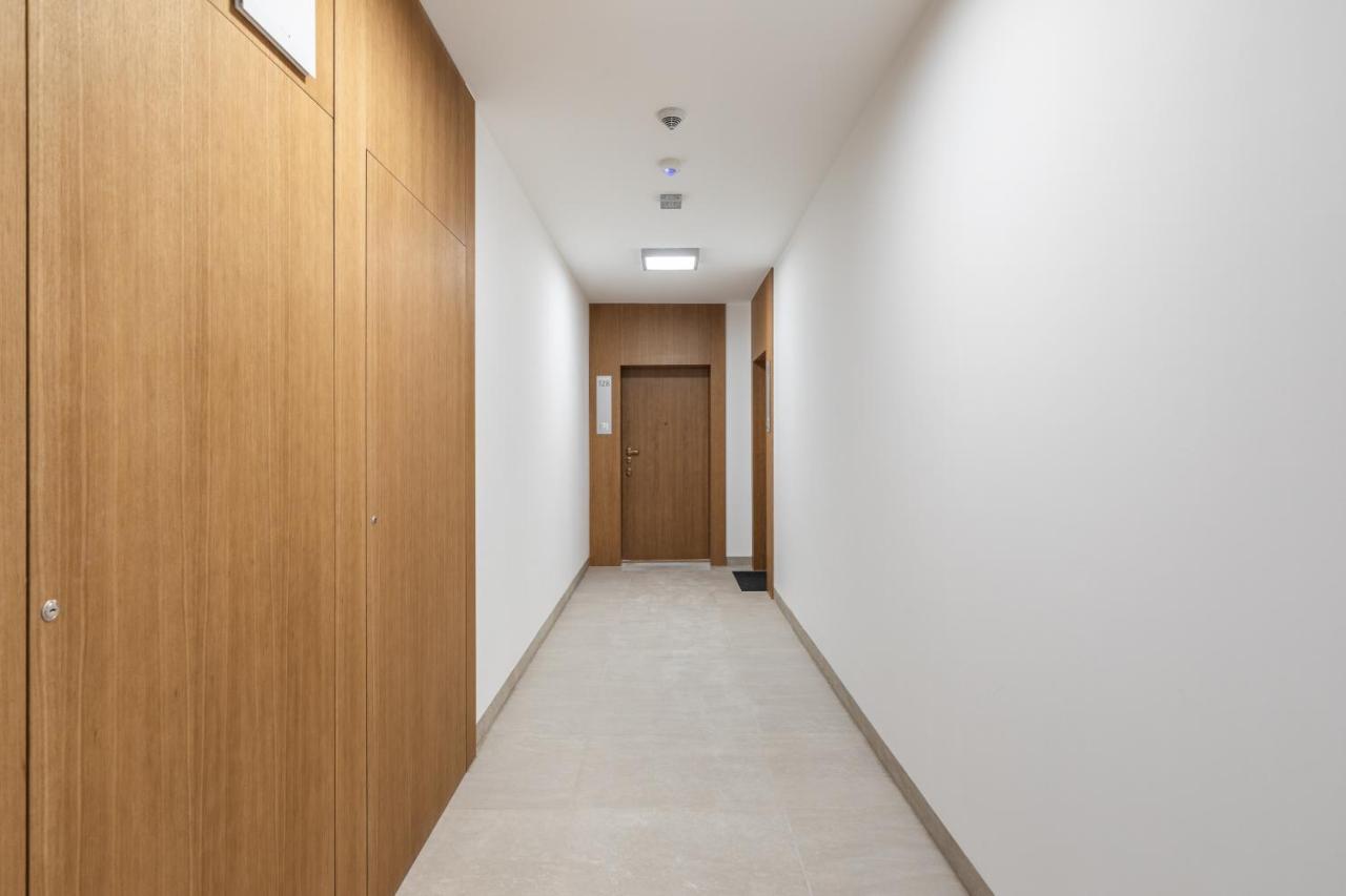 Ferienwohnung Superapart Sierakowskiego 4 Warschau Exterior foto
