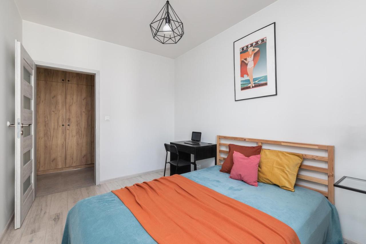 Ferienwohnung Superapart Sierakowskiego 4 Warschau Exterior foto