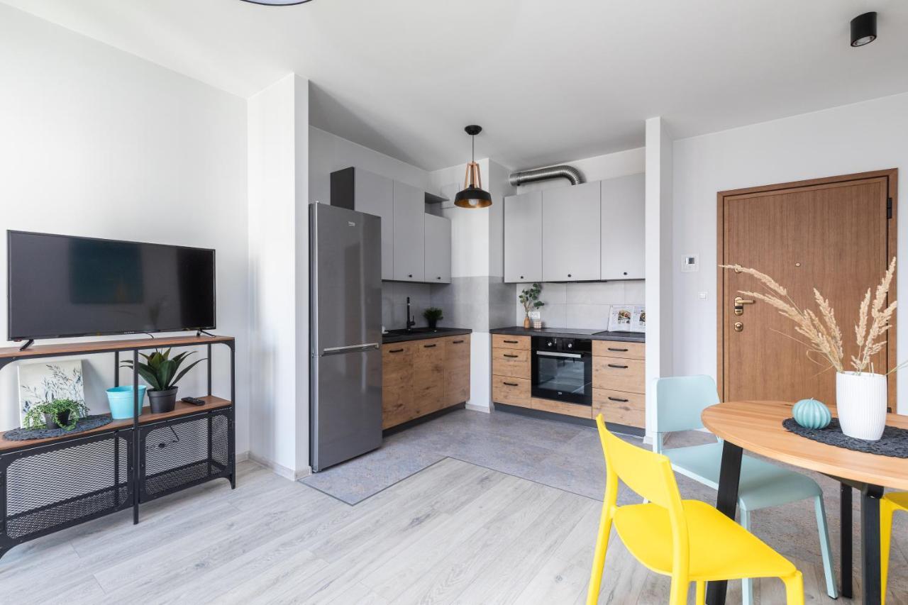 Ferienwohnung Superapart Sierakowskiego 4 Warschau Exterior foto